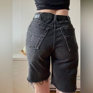 Vintage Cobra High-Waisted Black Denim Jorts – Size 30